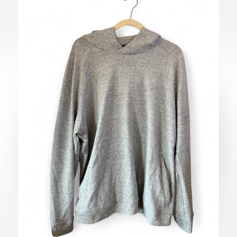 lululemon athletica Heathered Gray Sweater